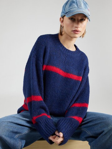 Nasty Gal Sweater in Blue: front