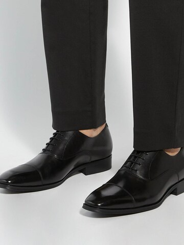 Chaussure à lacets 'Solver' Dune LONDON en noir