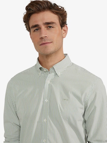 Coupe regular Chemise McGREGOR en vert