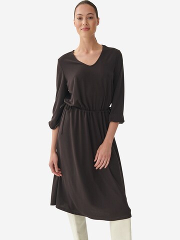 TATUUM Dress 'ERIKA' in Brown: front