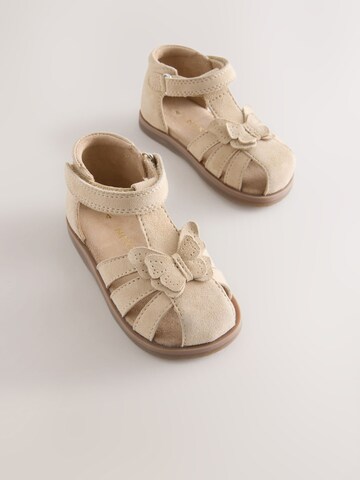 Next Sandale in Braun