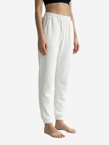 Tapered Pantaloni sportivi di My fashion in bianco