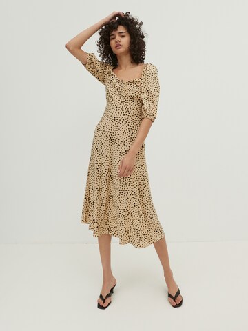 EDITED Kleid 'Olivia' in Beige: Vorderseite