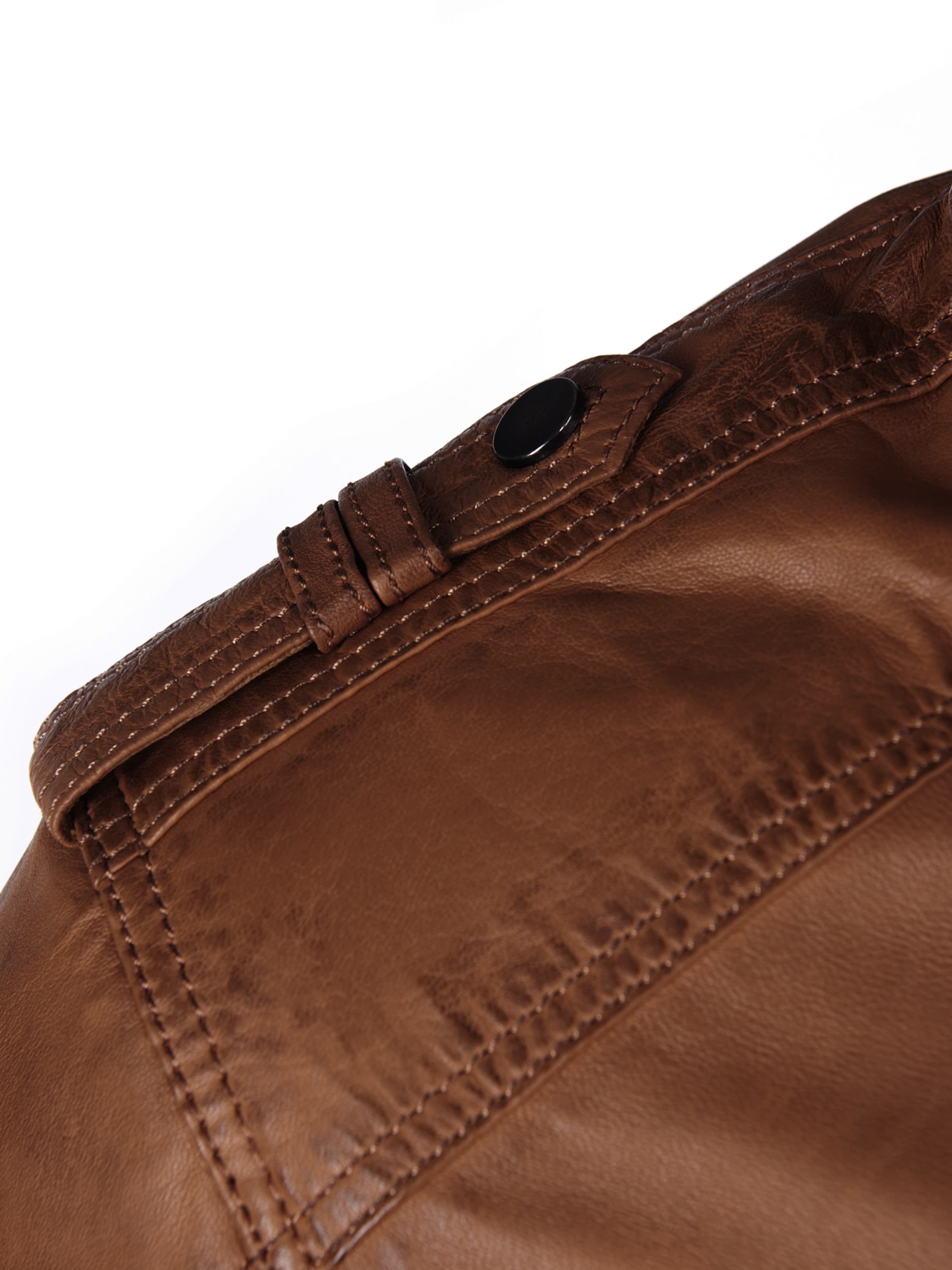 JCC Tussenjas in Bruin