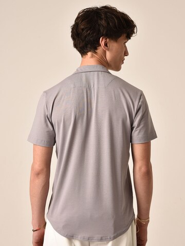 T-Shirt Antioch en gris
