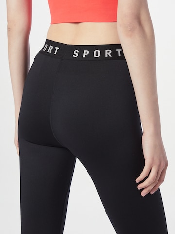 4F Skinny Sportovní kalhoty – černá