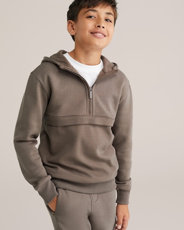 WE Fashion Sweatshirt in Braun: Vorderseite