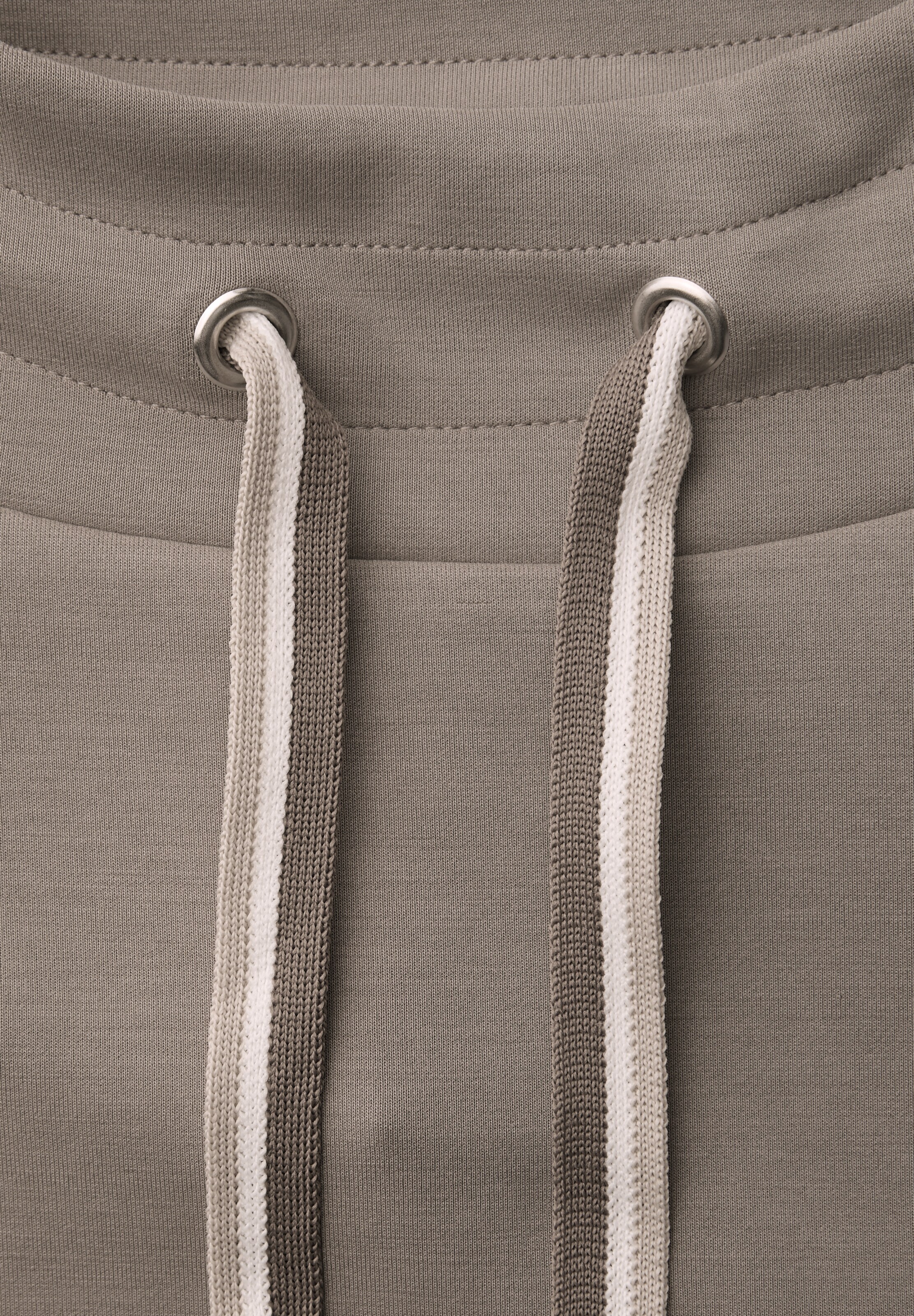 STREET ONE Sweatshirt in Brown