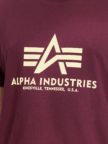 ALPHA INDUSTRIES T-shirt i röd