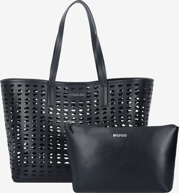 HUGO Shoulder Bag in Black: front