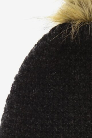 Eisglut Hat & Cap in One size in Black
