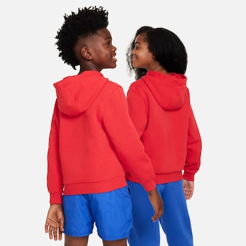 Nike Sportswear Sweatshirt 'Club Fleece' i röd