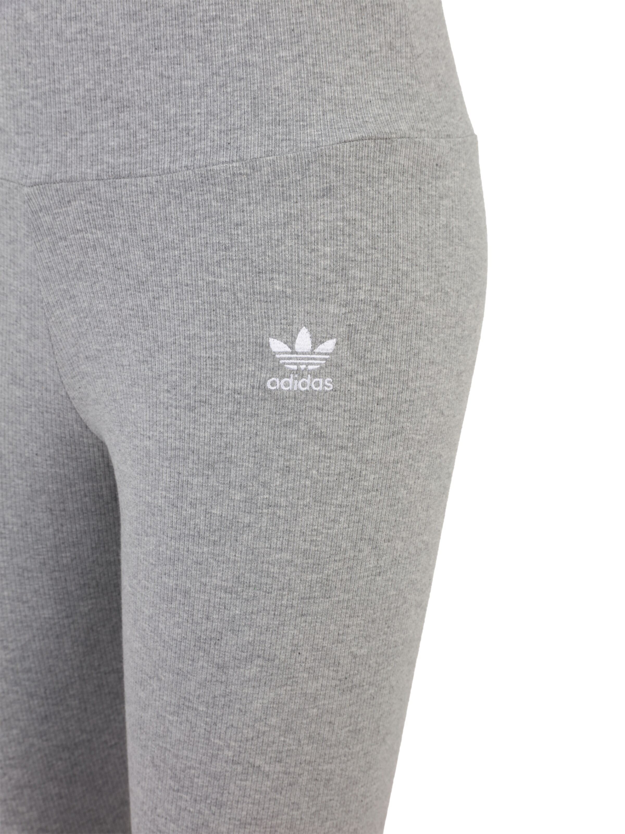 ADIDAS ORIGINALS Skinny Legíny 'Essentials' - Sivá