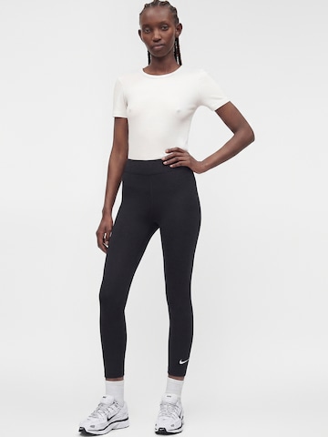 Nike Sportswear Skinny Leggings i sort