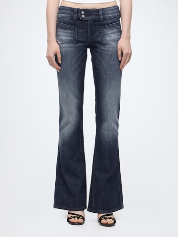 Flared Jeans 'D-HUSH' di DIESEL in blu: frontale