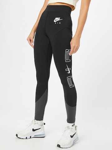 Nike Sportswear Skinny Leggings in Zwart: voorkant