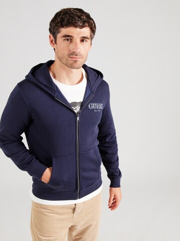 GUESS - Sudadera con cremallera en azul: frente