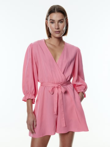 EDITED Jumpsuit 'Kallie' in Roze: voorkant