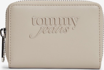Tommy Jeans Wallet in Beige: front