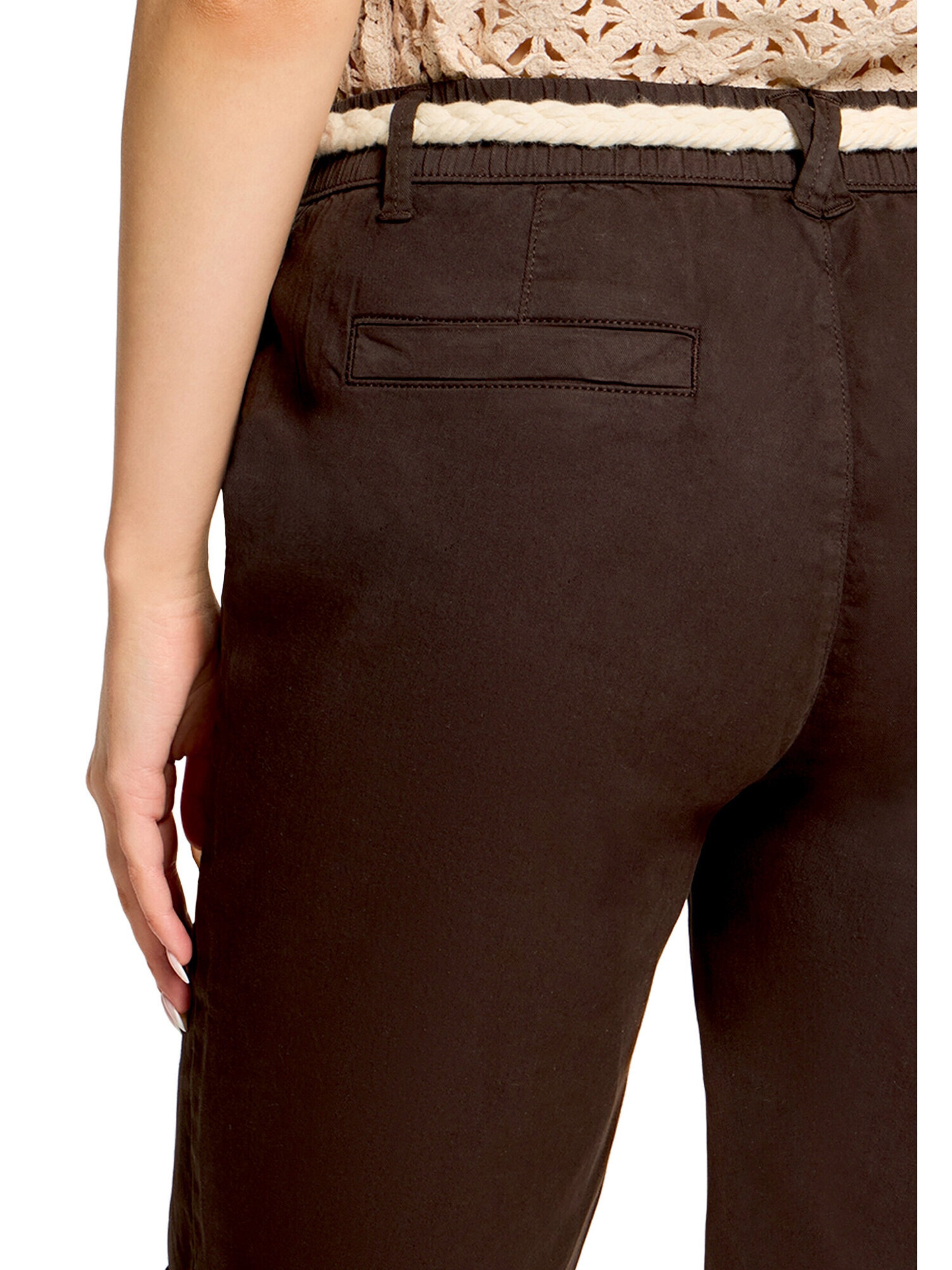 Cartoon Loosefit Bermuda mit Bindegürtel in Braun