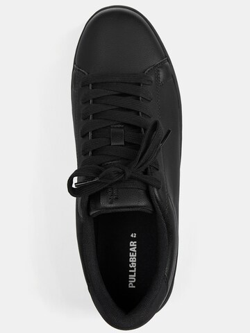 Pull&Bear Låg sneaker i svart