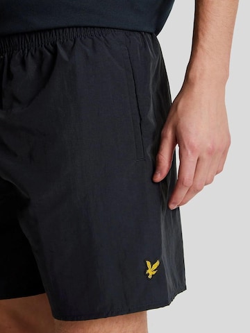 Pantaloncini da bagno di Lyle & Scott in blu