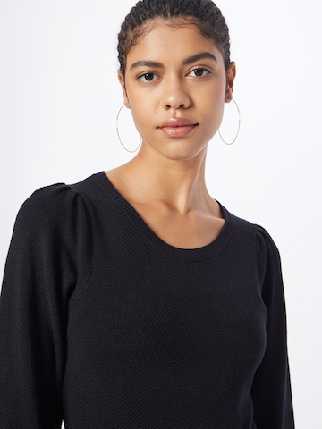 Pullover 'Tana' di Peppercorn in nero