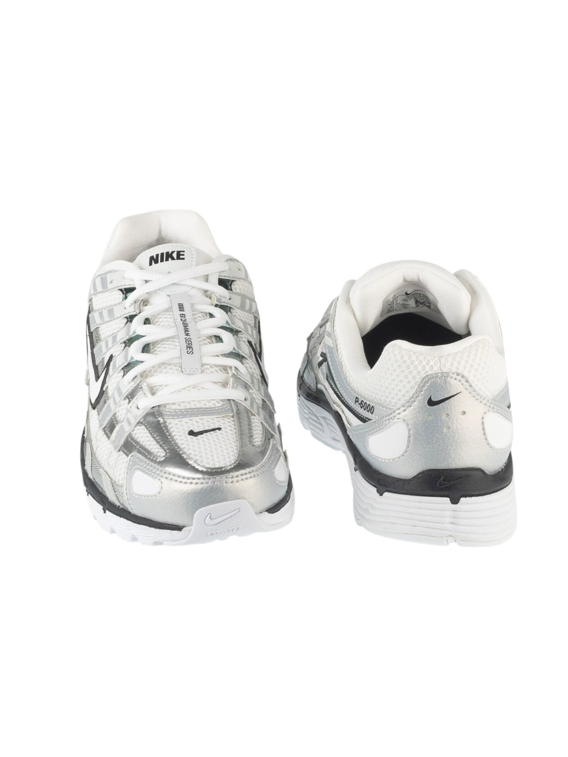 NIKE Sneakers in White
