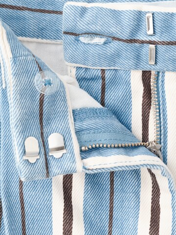 MANGOWide Leg/ Široke nogavice Hlače s naborima 'Trilussa' - plava boja