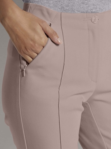Coupe slim Pantalon MADELEINE en rose