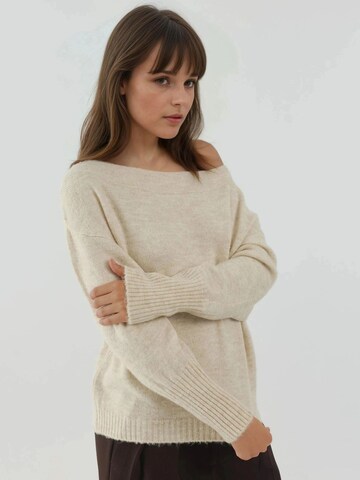Hiccup Pullover in Beige