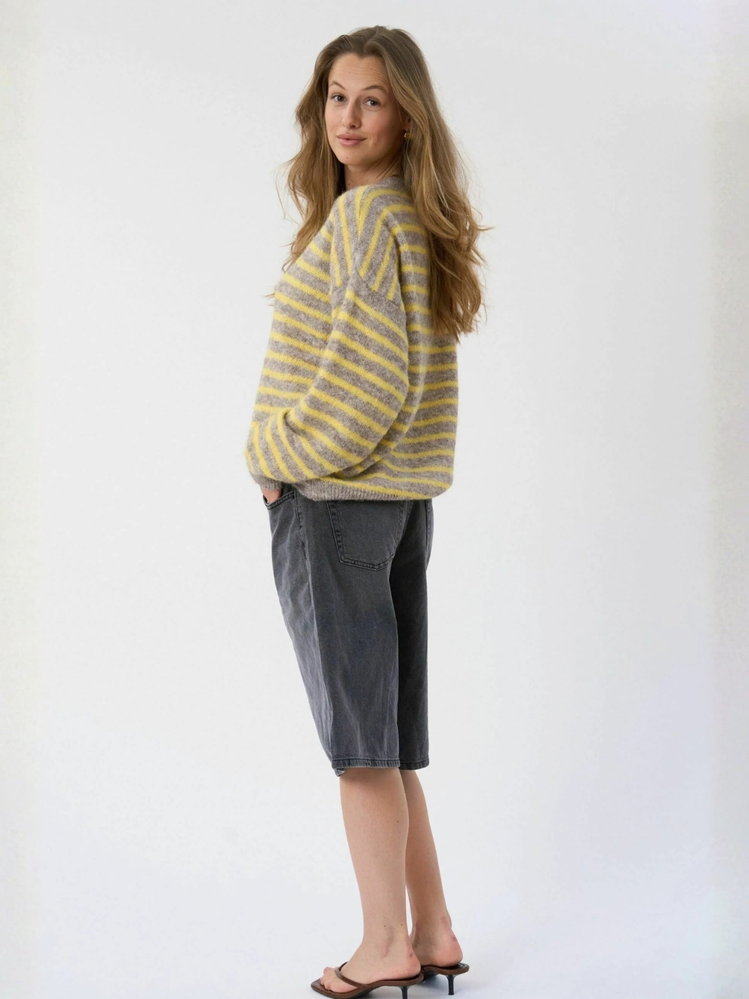 TEESHOPPEN Sweater ' Sienna ' in Gelb