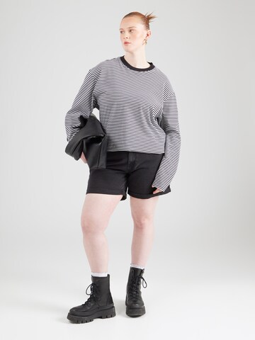 regular Jeans 'CZURI' di Vero Moda Curve in nero