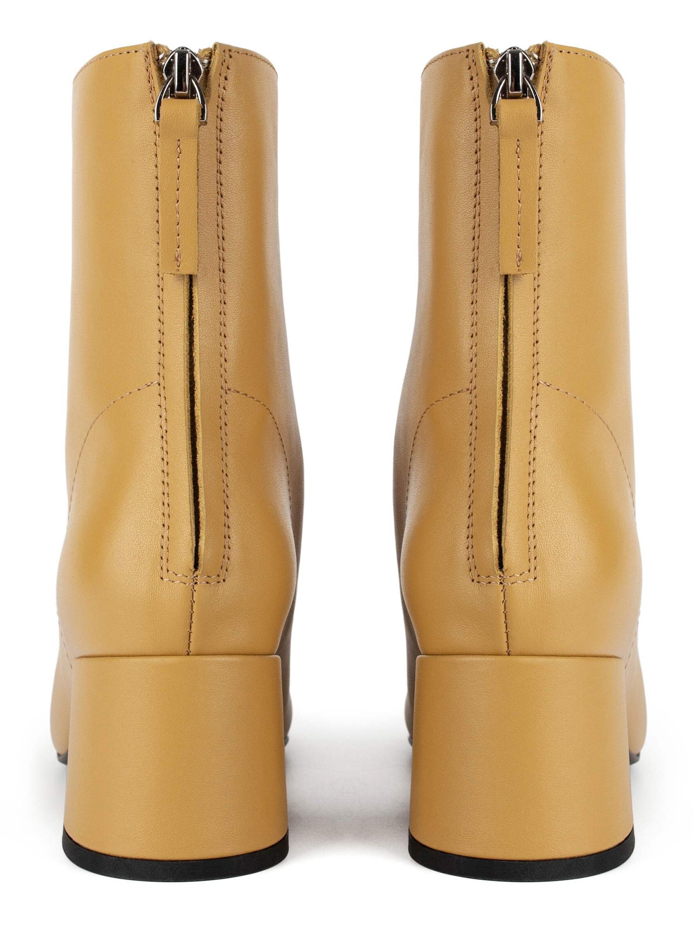 L37 HANDMADE SHOES Ankle Boots 'A LONELY PLACE TO BE'‌‌‌‌‌‌ in Gelb
