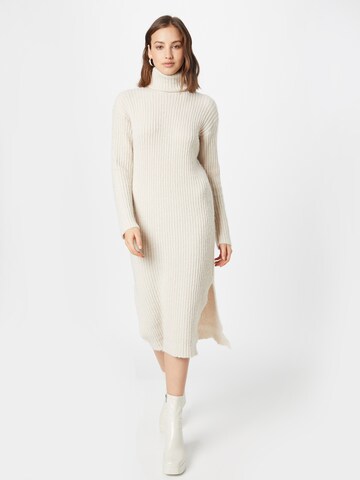 PIECES Knitted dress 'Lanja' in White: front