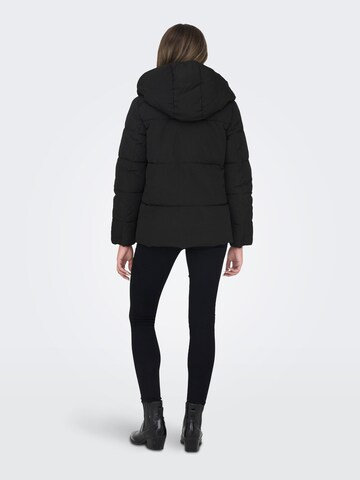 Veste d’hiver 'NEW SYDNEY SARA' ONLY en noir