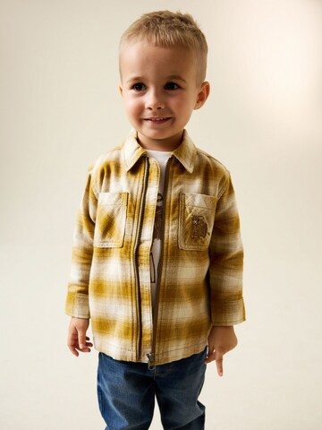 Set Next en jaune : devant