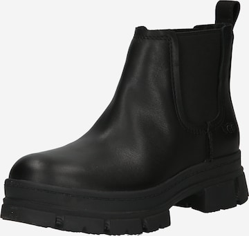 UGG Chelsea Boots in Black: front