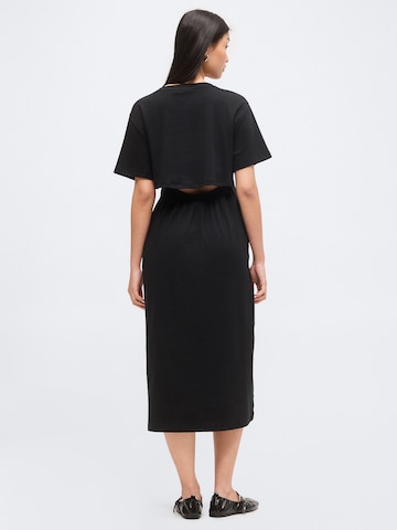GAP Kleid in Schwarz