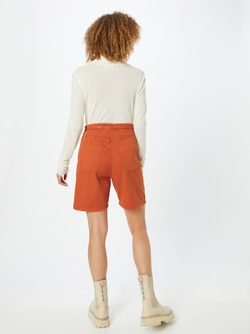 ESPRIT Loose fit Pleat-Front Pants in Brown