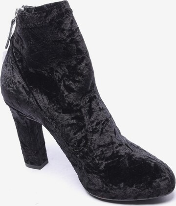 UNISA Dress Boots in 36 in Black