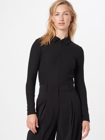 ONLY Shirt 'Nella' in Schwarz: Vorderseite
