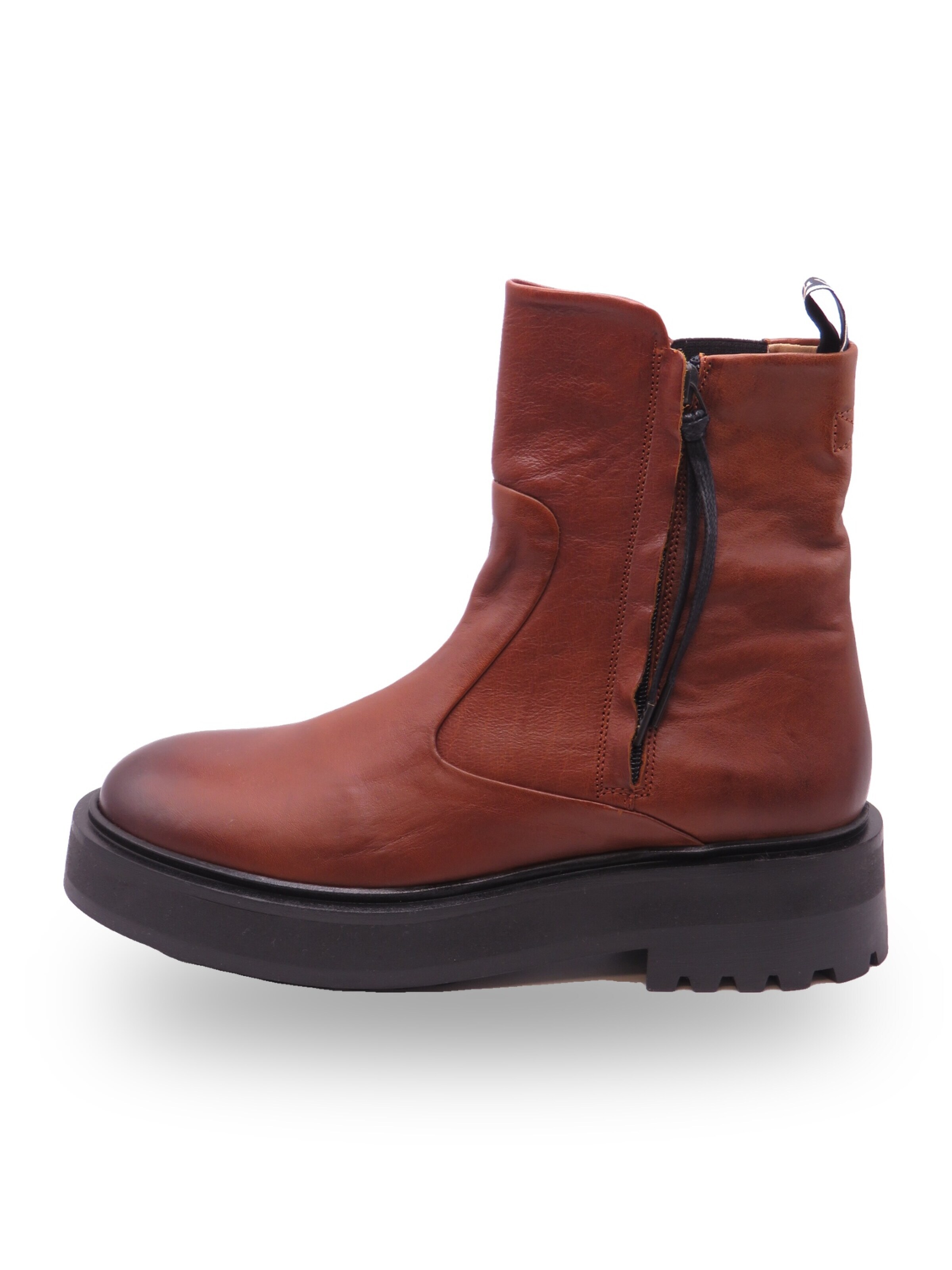 Sneaky Steve Chelsea Boots 'Inez' in Brown: front