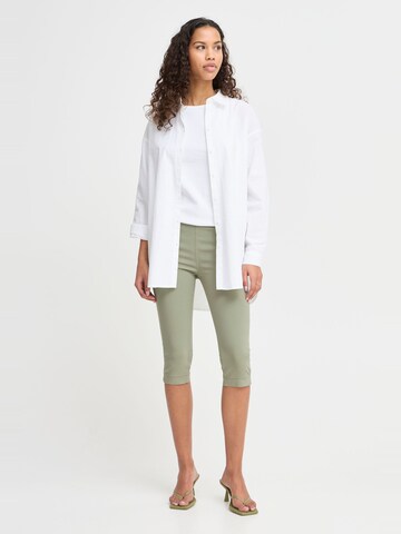 Oxmo Skinny Pants 'Keana ' in Green: front
