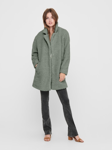 Manteau mi-saison 'Aurelia' ONLY en vert