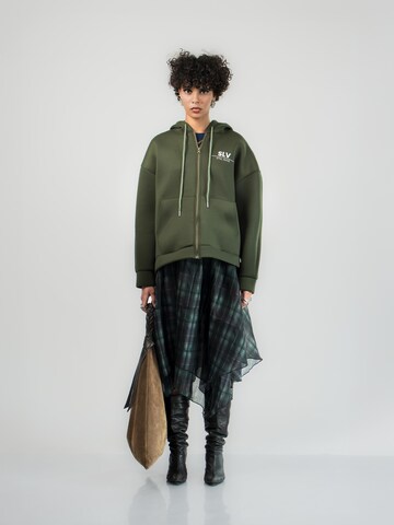 STILL ALIVE - Pullover oversized 'Essential' em verde