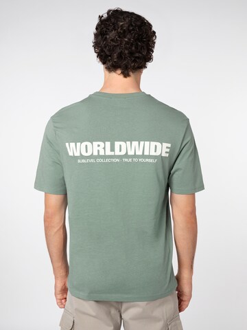 Sublevel T-Shirt in Grün