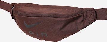 Nike Sportswear Torbica za okrog pasu | rjava barva: sprednja stran