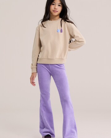 WE Fashion Flared Hose in Lila