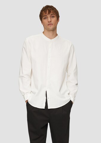 QS Regular fit Button Up Shirt in White: front